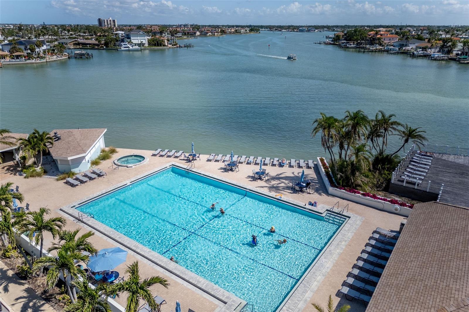 Image 37 of 47 For 9525 Blind Pass Road 505