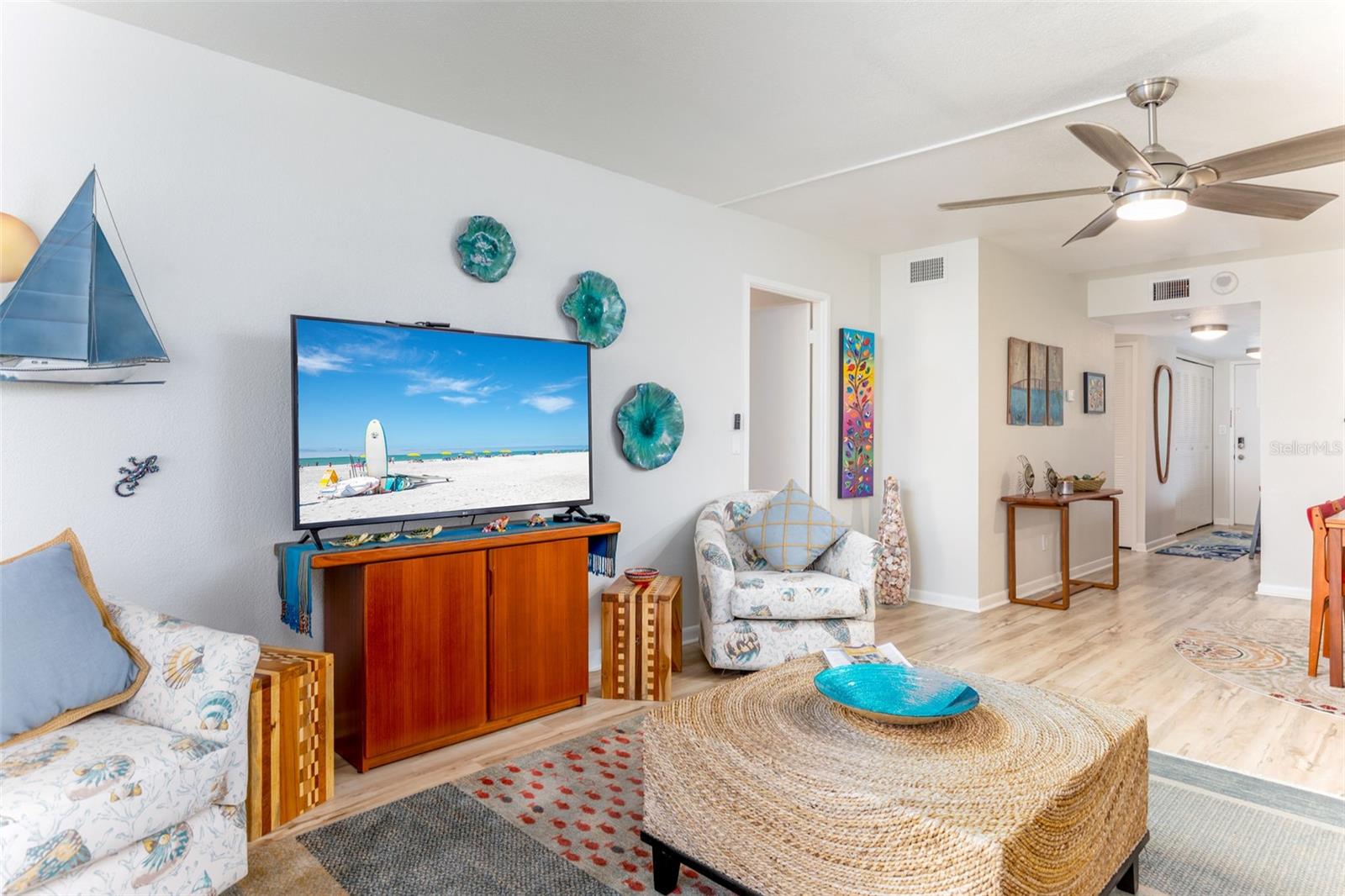 Image 6 of 47 For 9525 Blind Pass Road 505