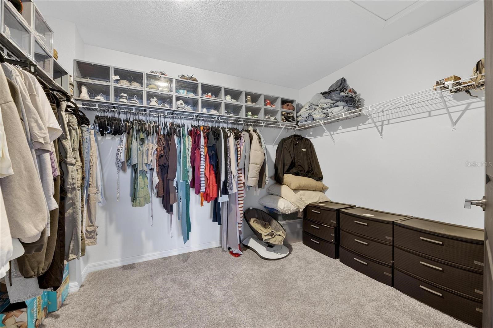 Image 22 of 78 For 13054 Violet Flame Avenue