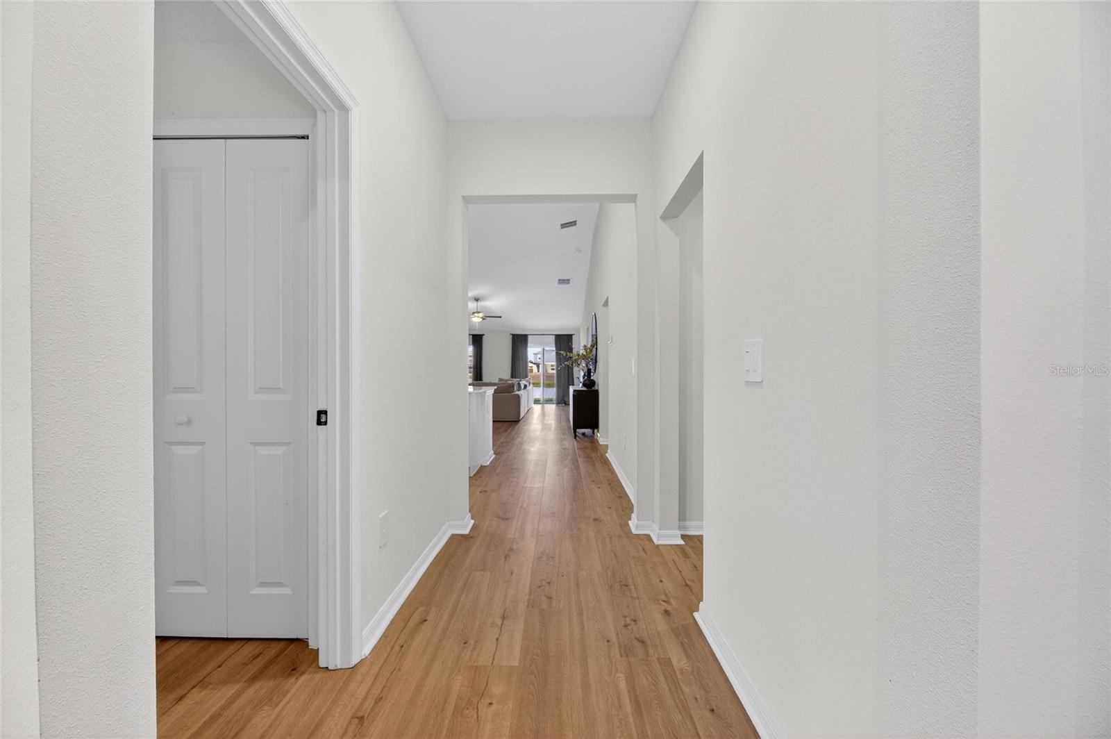 Image 32 of 78 For 13054 Violet Flame Avenue