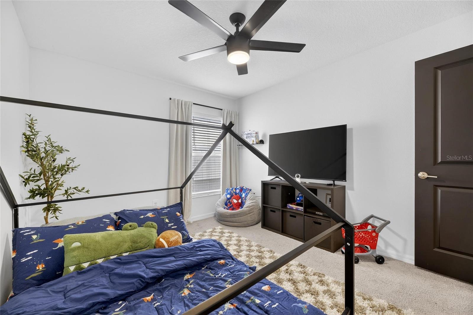 Image 36 of 78 For 13054 Violet Flame Avenue