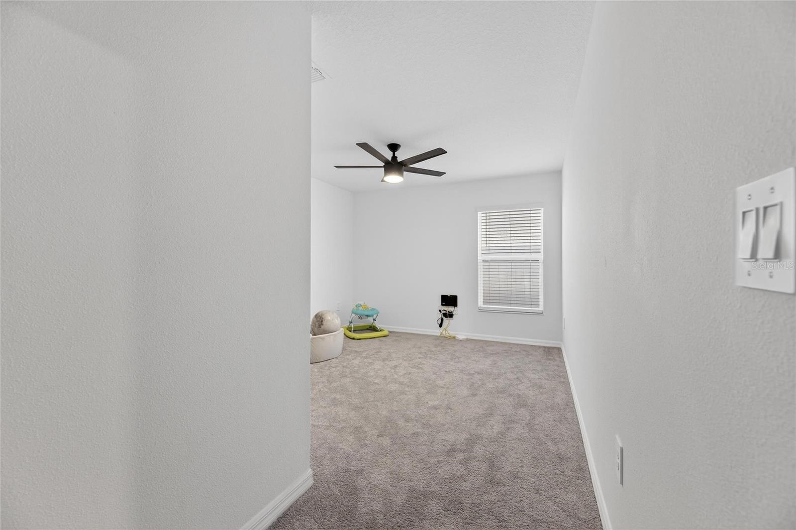 Image 45 of 78 For 13054 Violet Flame Avenue