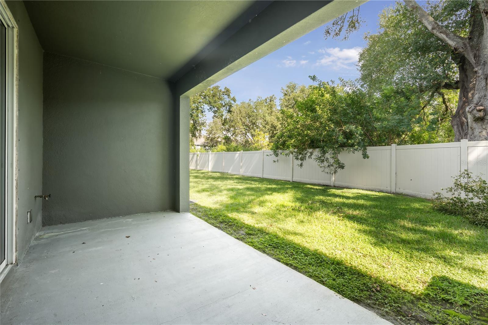 Image 19 of 22 For 3119 Pleasant Willow Court