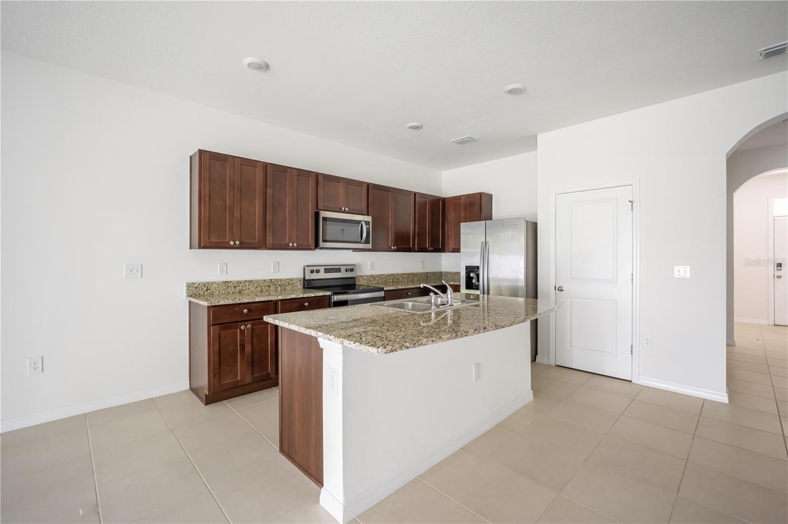 Image 6 of 22 For 3119 Pleasant Willow Court