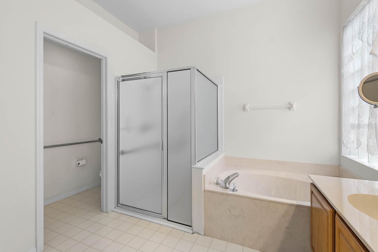 Image 22 of 51 For 2113 Worthington Greens Drive