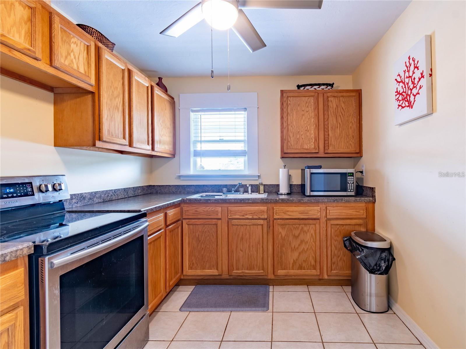 Image 10 of 25 For 103 Mohawk Avenue B