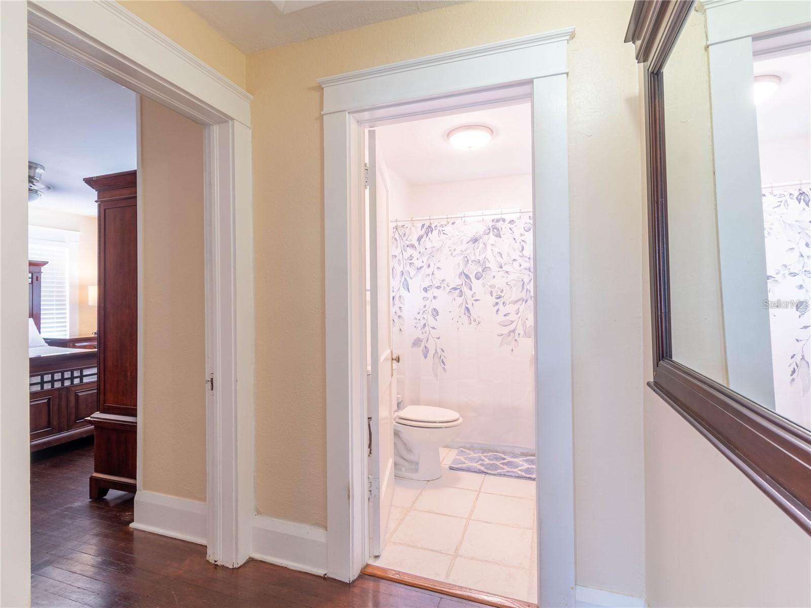 Image 14 of 25 For 103 Mohawk Avenue B