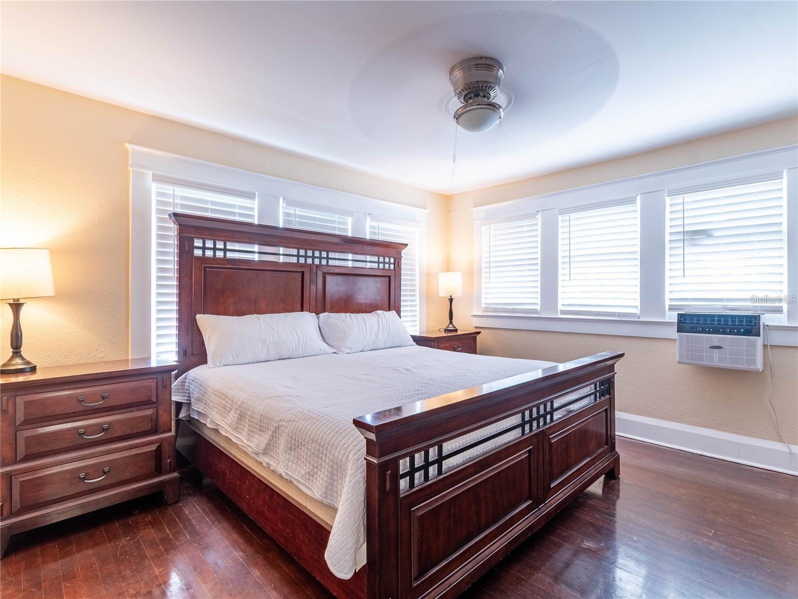 Image 17 of 25 For 103 Mohawk Avenue B