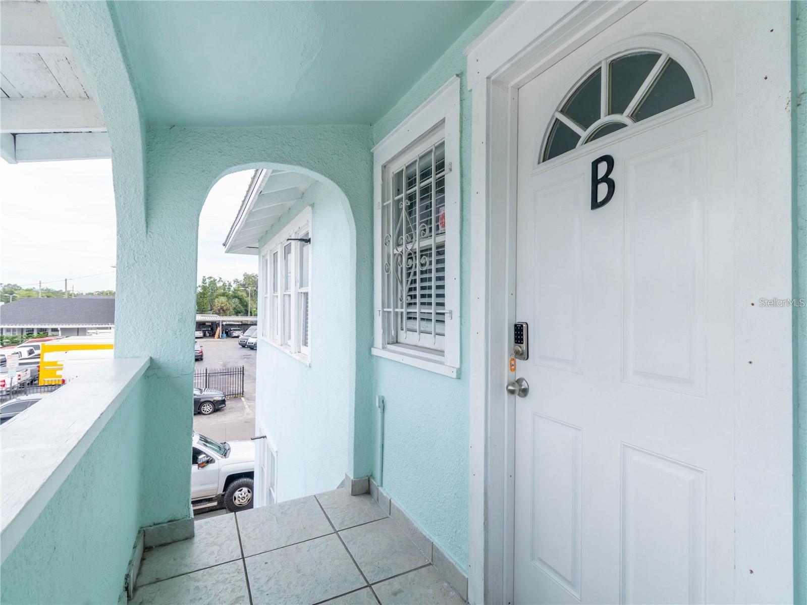 Image 21 of 25 For 103 Mohawk Avenue B