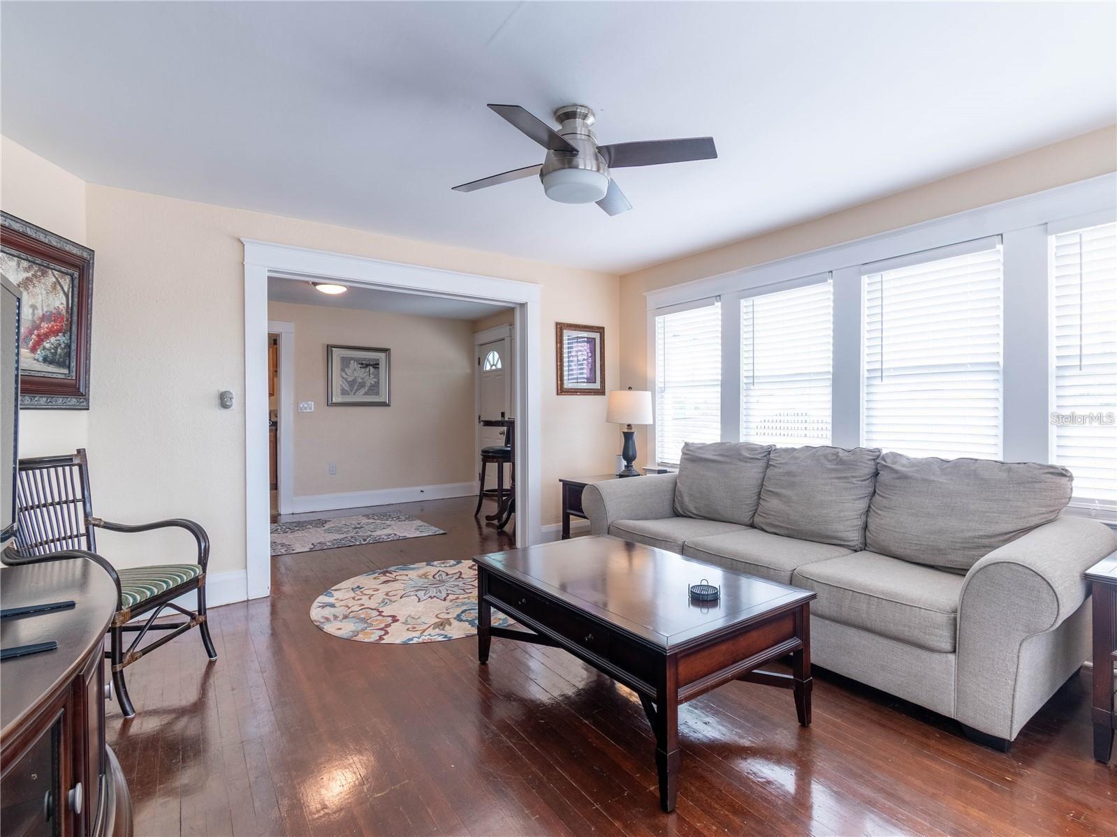 Image 8 of 25 For 103 Mohawk Avenue B