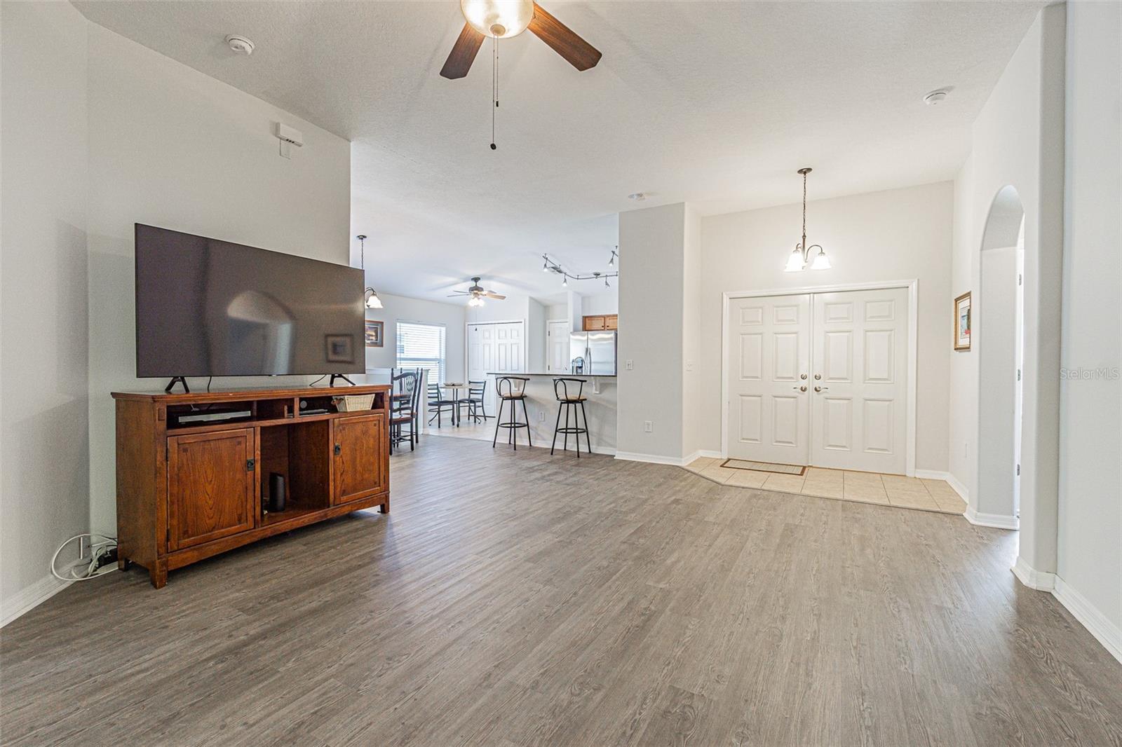 Image 18 of 26 For 9608 Rolling Circle