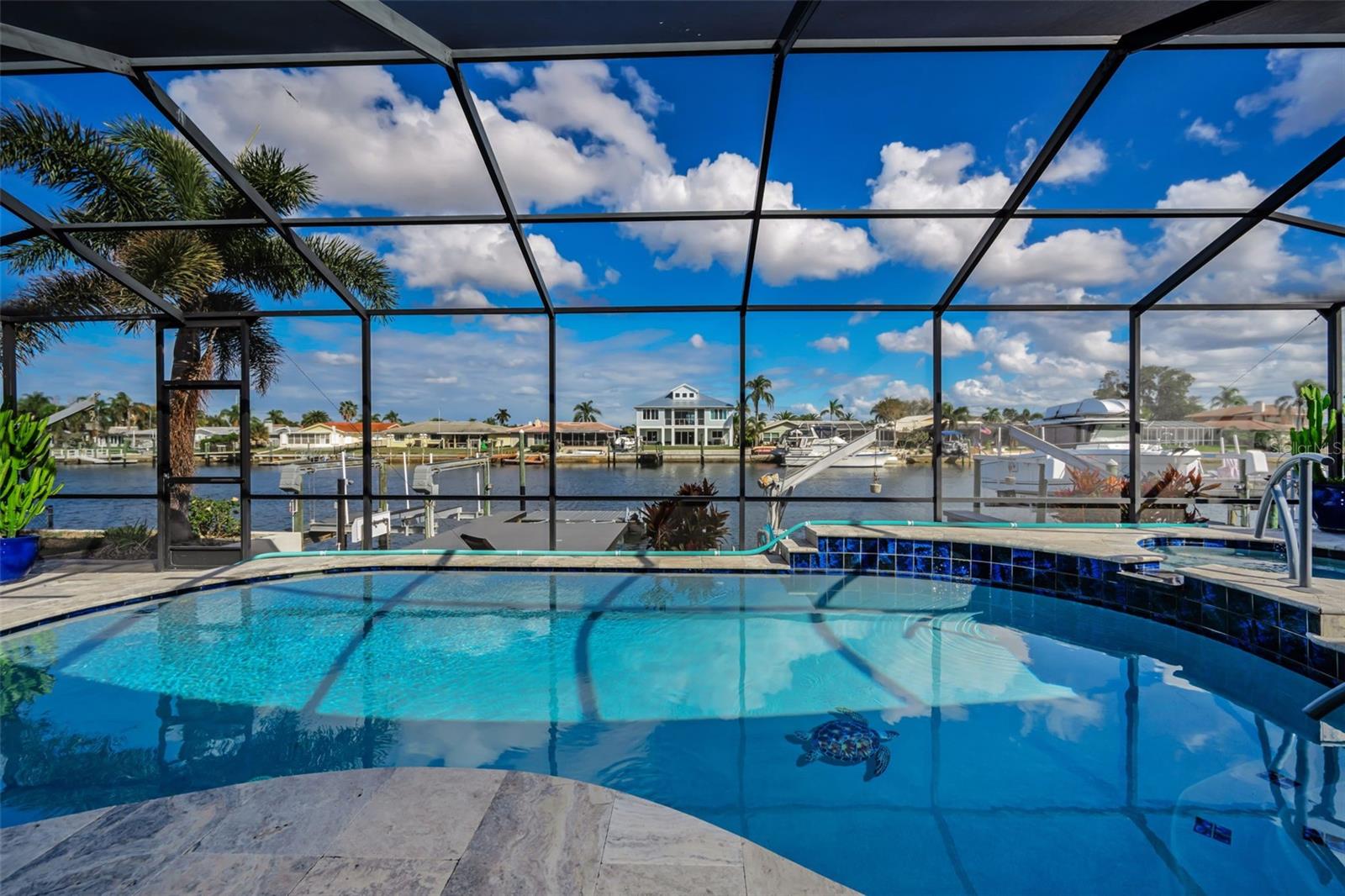 Listing photo id 2 for 4976 Galleon Court