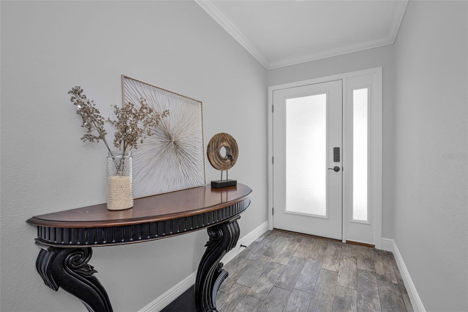 Listing photo id 5 for 4976 Galleon Court