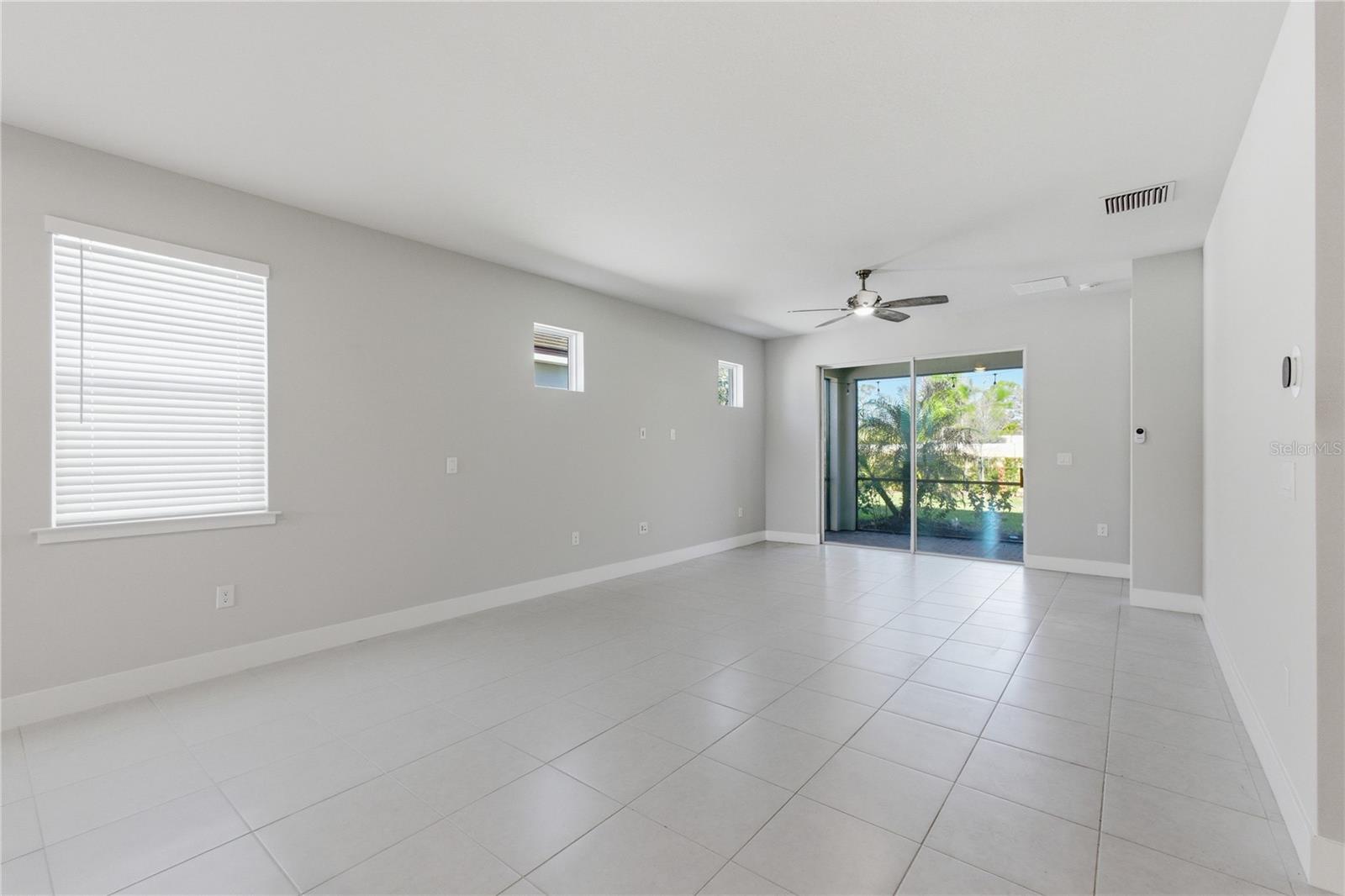 Image 7 of 30 For 20679 Ovid Lane