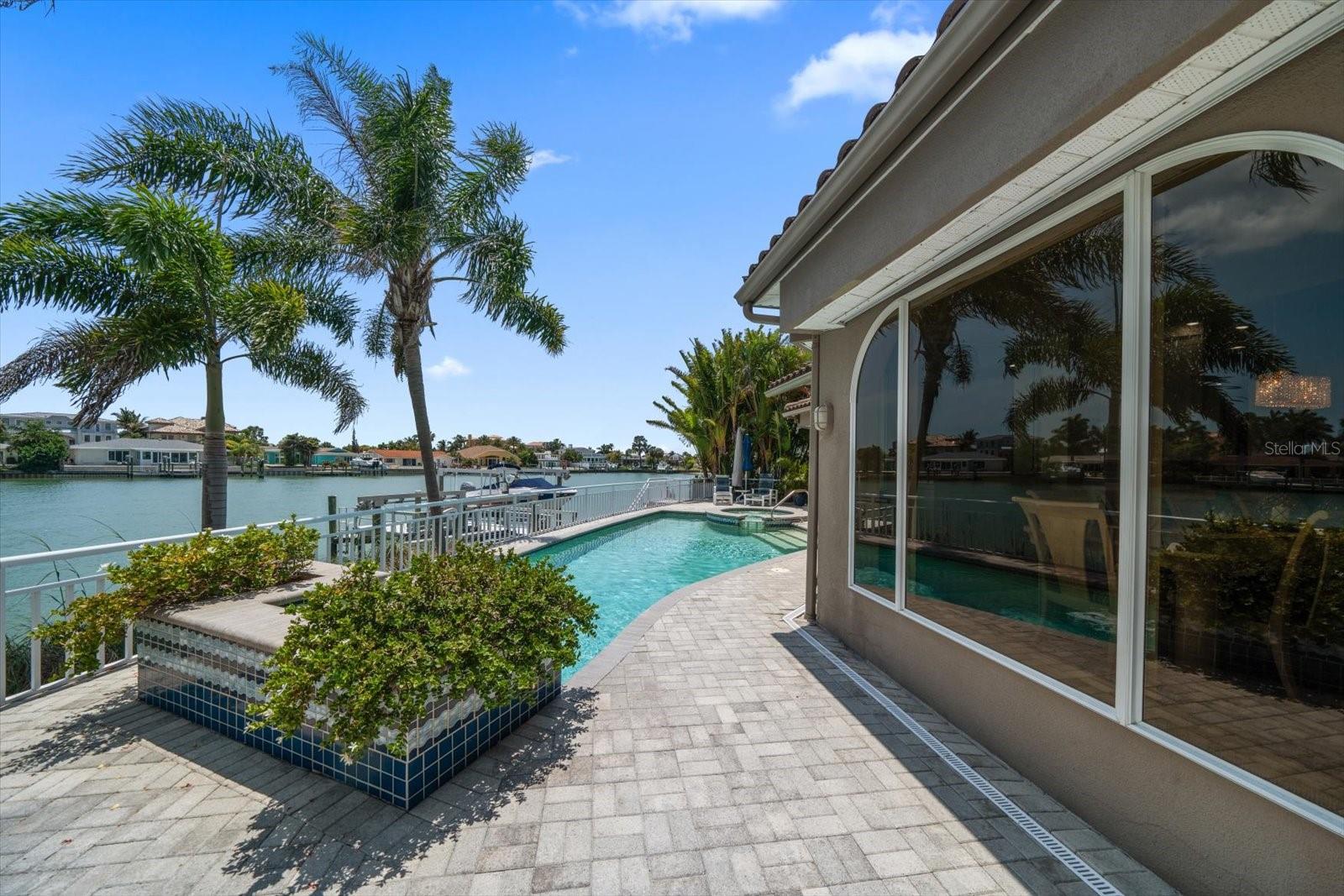 Image 51 of 84 For 2247 Donato Drive