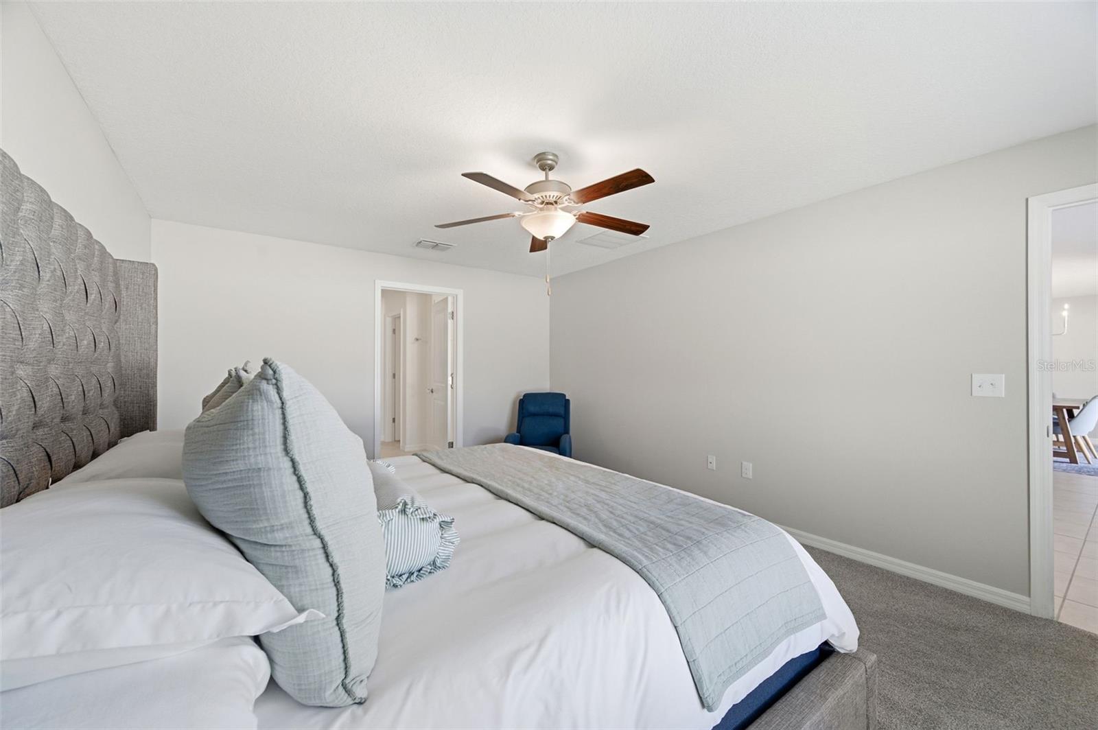 Image 37 of 76 For 10387 Scarlett Skimmer Drive