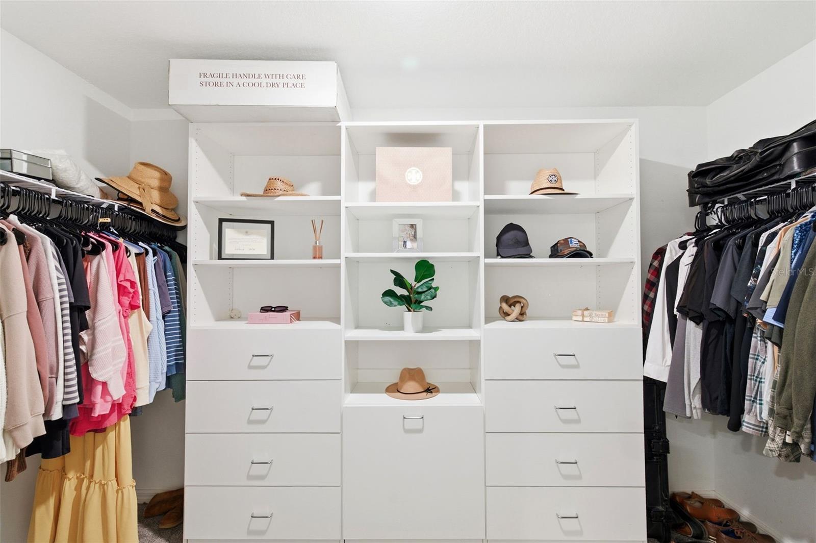 Image 45 of 76 For 10387 Scarlett Skimmer Drive