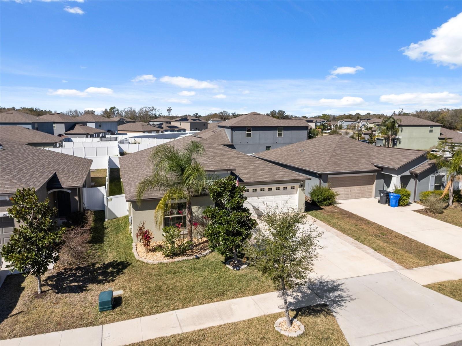 Image 61 of 76 For 10387 Scarlett Skimmer Drive