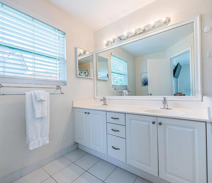 Image 11 of 18 For 6107 Mirada Circle