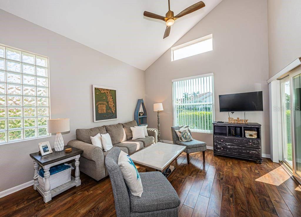 Image 8 of 18 For 6107 Mirada Circle