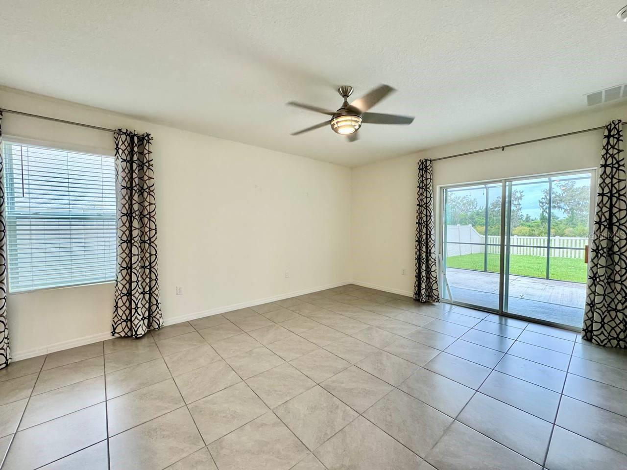 Image 14 of 40 For 16942 Trite Bend Street