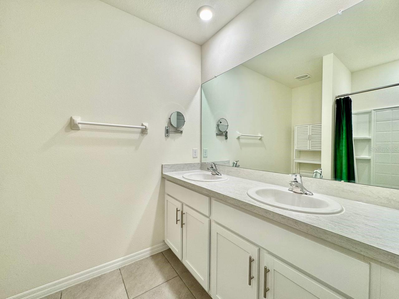 Image 19 of 40 For 16942 Trite Bend Street