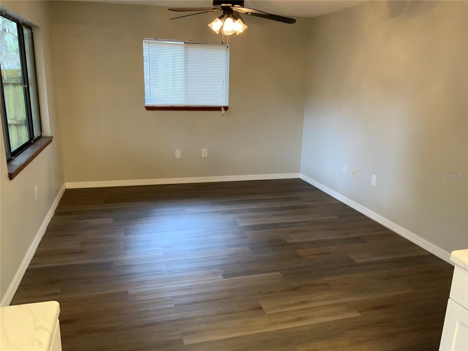 Image 10 of 25 For 2067 Red Cedar Lane