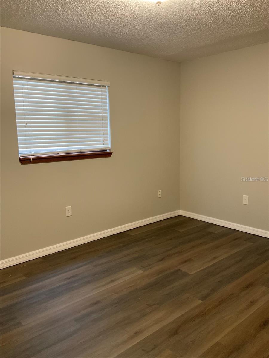 Image 19 of 25 For 2067 Red Cedar Lane