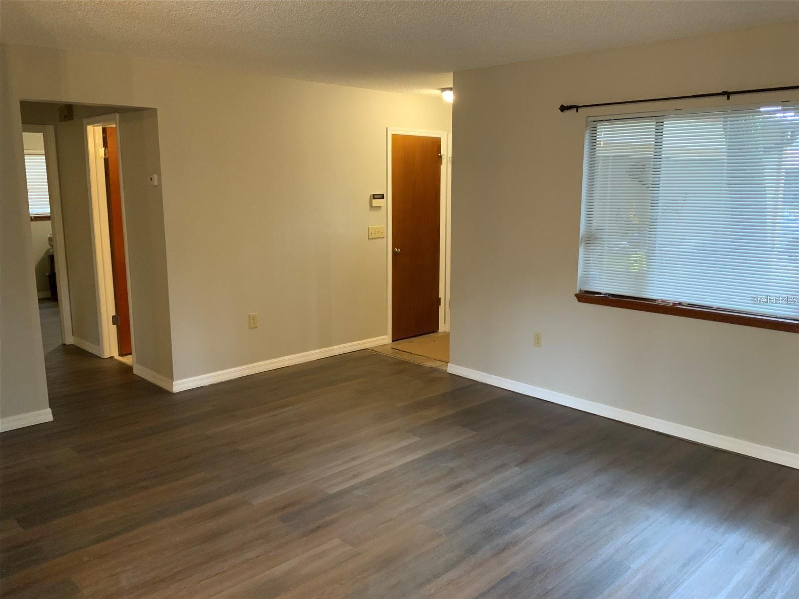 Image 5 of 25 For 2067 Red Cedar Lane