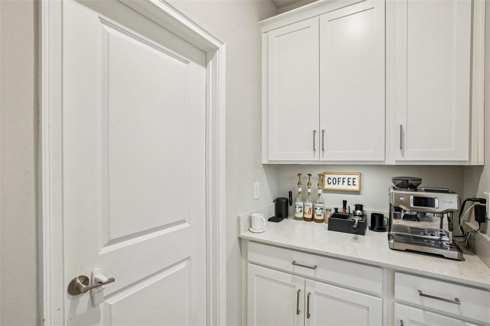 Image 11 of 45 For 8289 Olympic Stone Circle