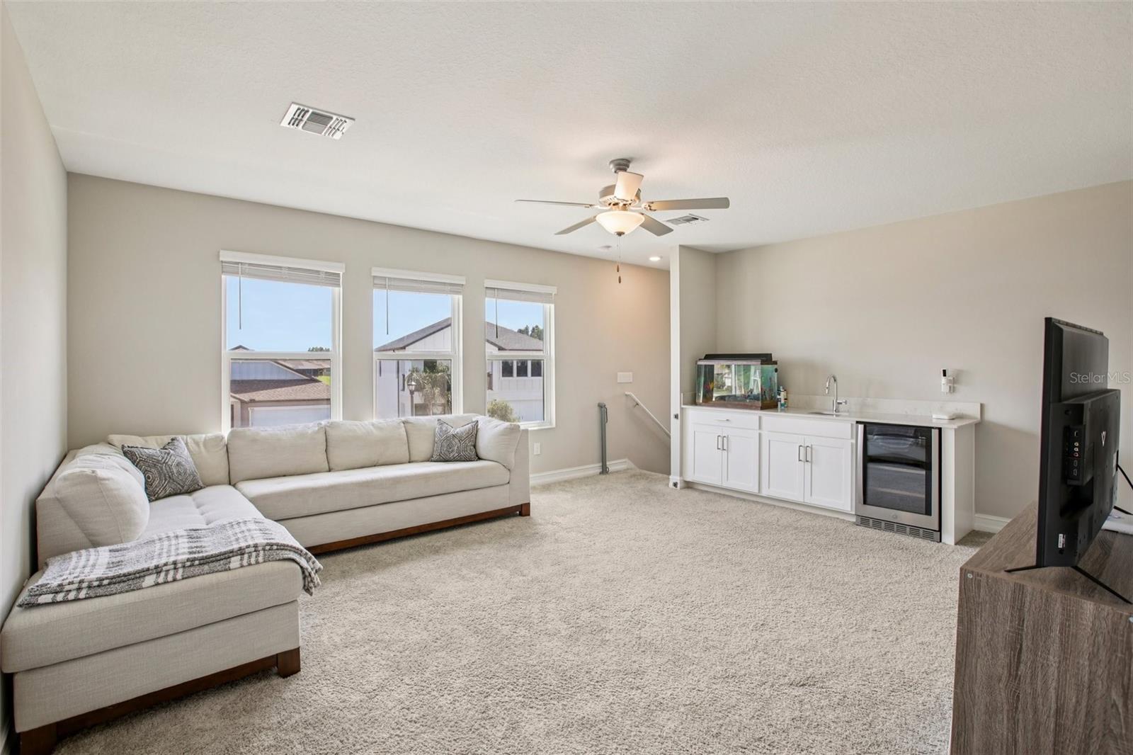 Image 15 of 45 For 8289 Olympic Stone Circle