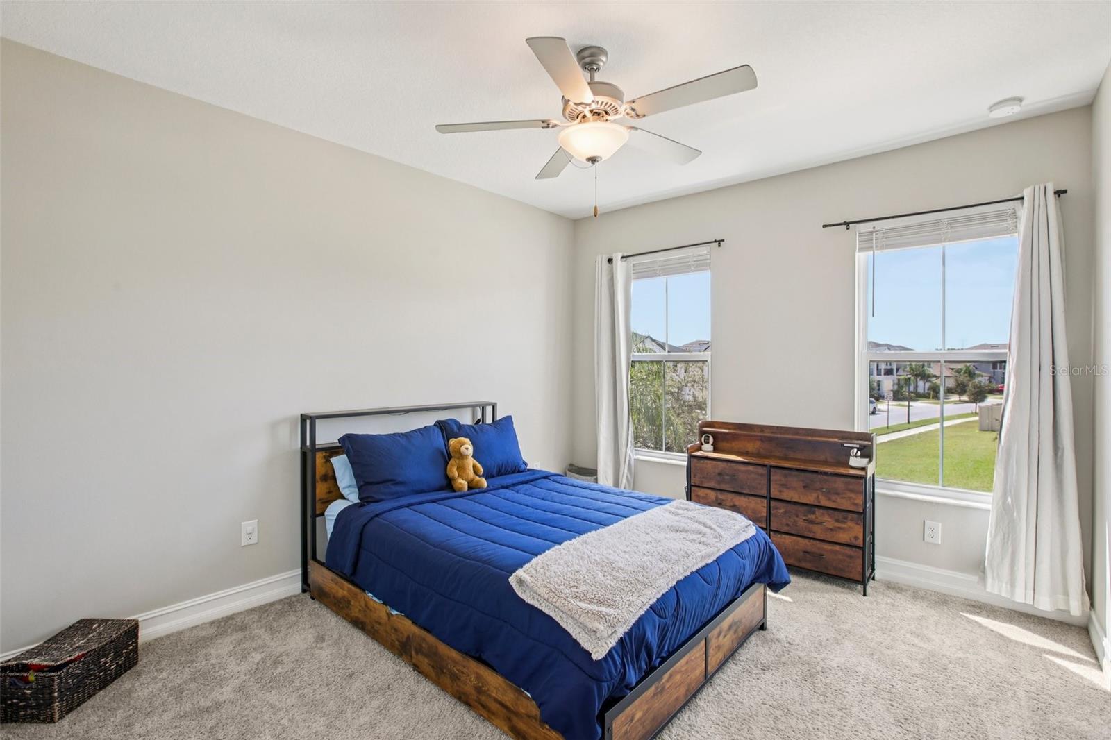 Image 23 of 45 For 8289 Olympic Stone Circle