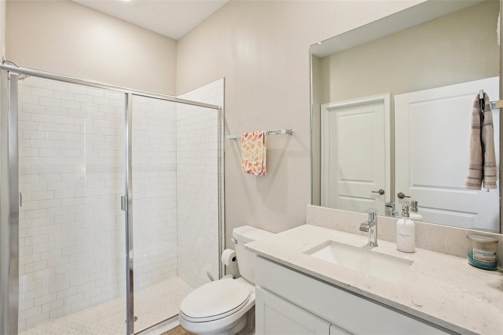 Image 26 of 45 For 8289 Olympic Stone Circle