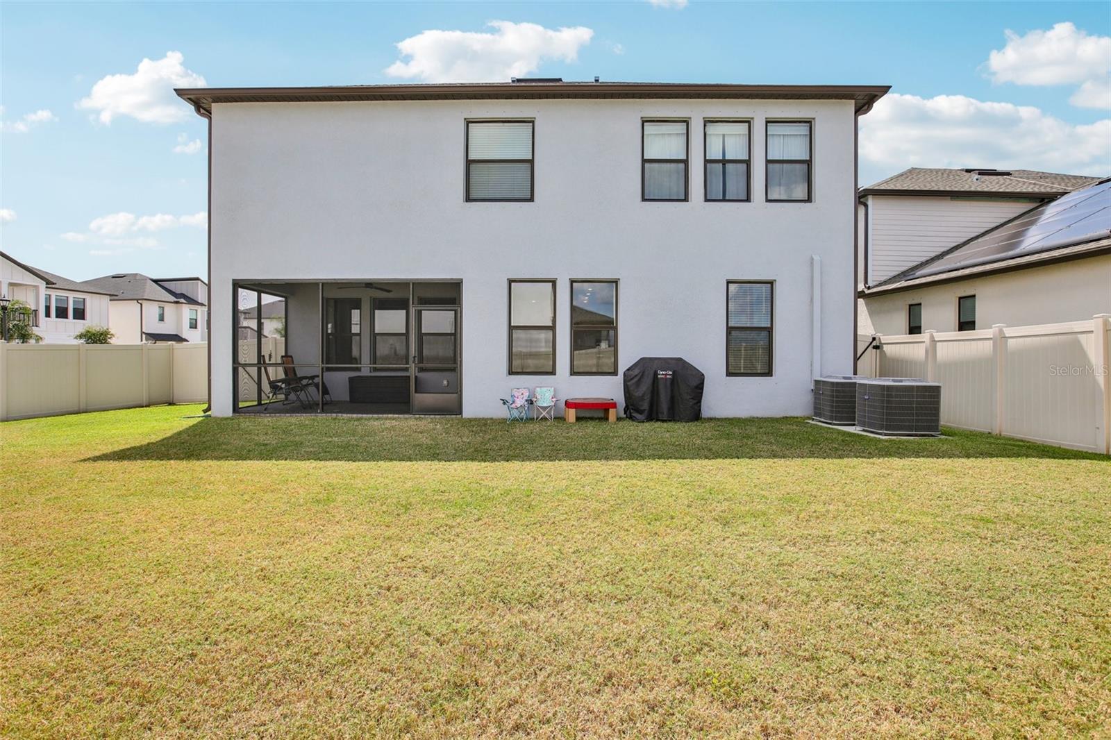 Image 29 of 45 For 8289 Olympic Stone Circle