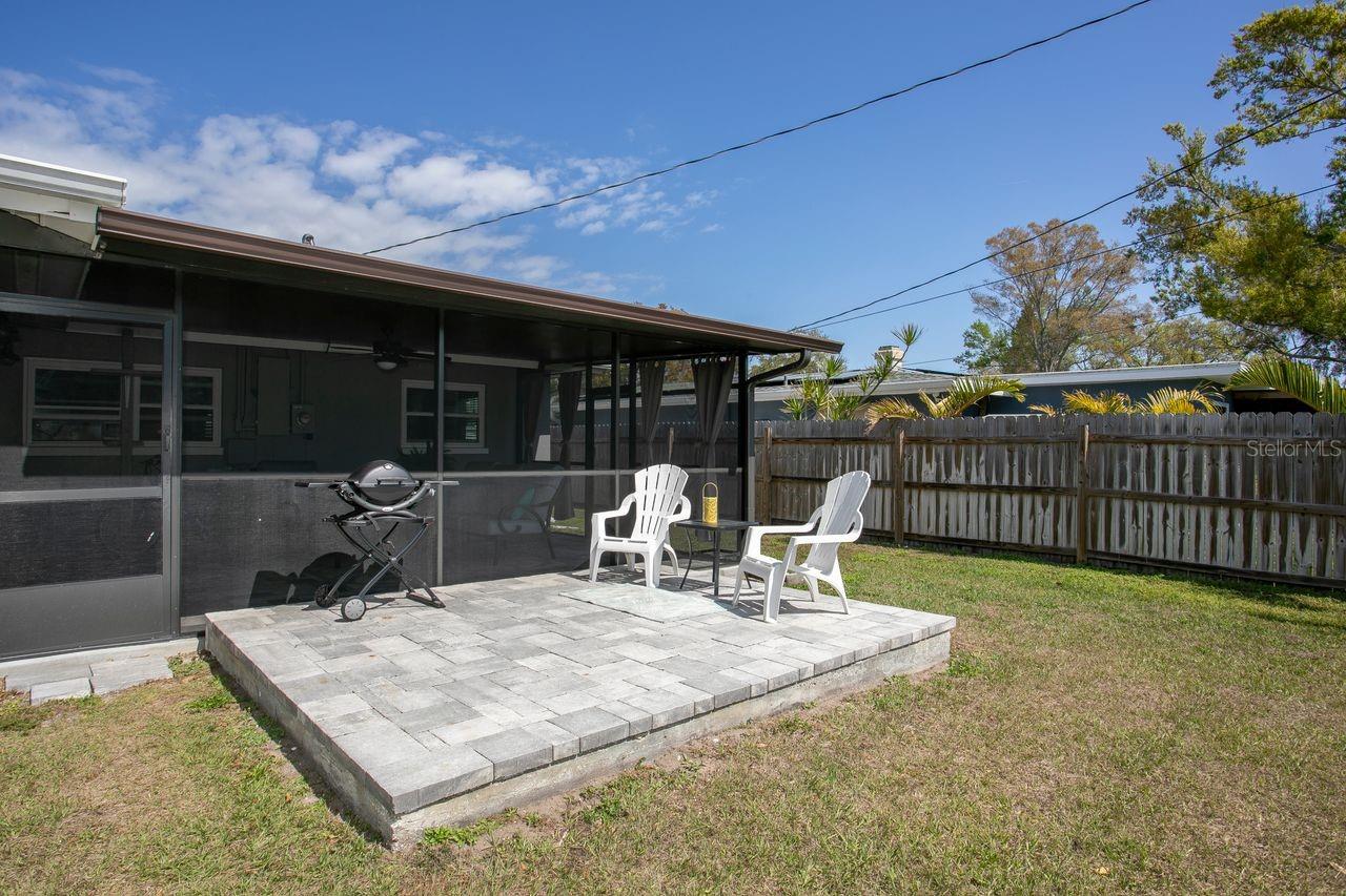 Image 38 of 59 For 13596 Croft Drive N