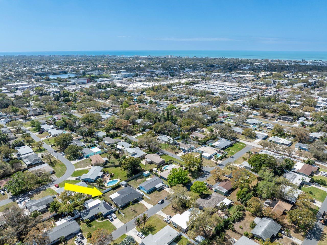 Image 49 of 59 For 13596 Croft Drive N