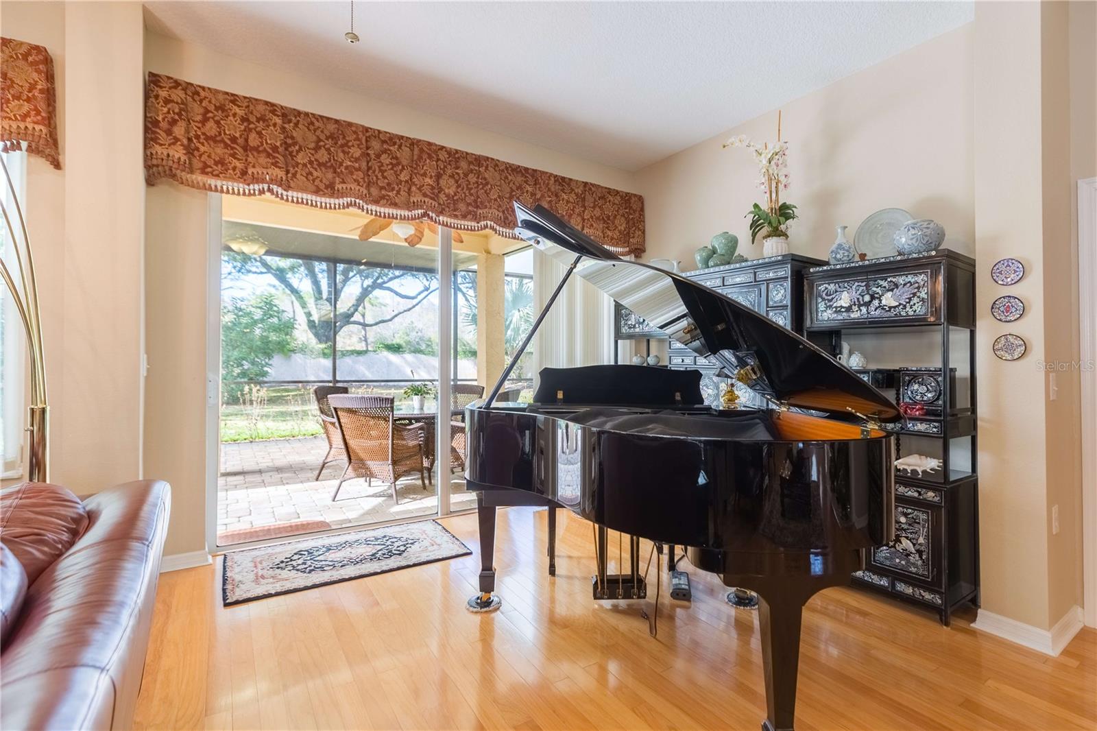 Image 11 of 34 For 17746 Nathans Drive