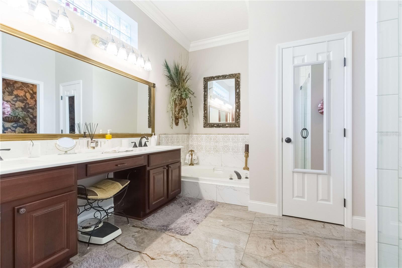 Image 24 of 34 For 17746 Nathans Drive