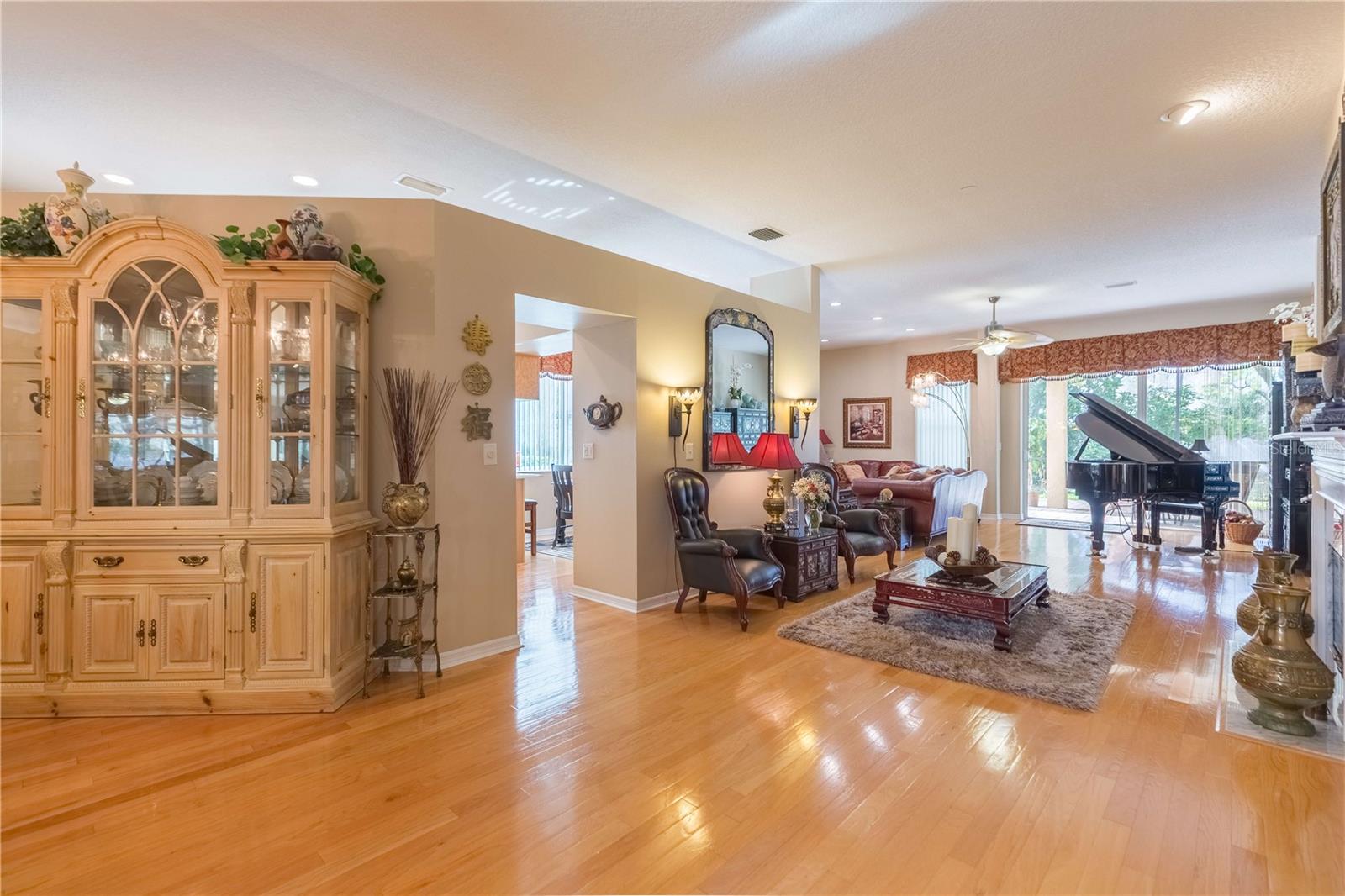 Image 5 of 34 For 17746 Nathans Drive