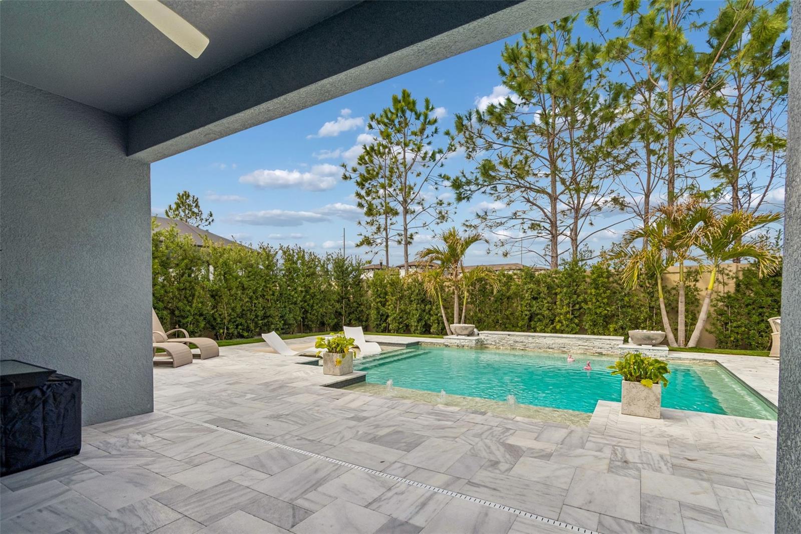 Image 24 of 38 For 18316 Leafmore Street