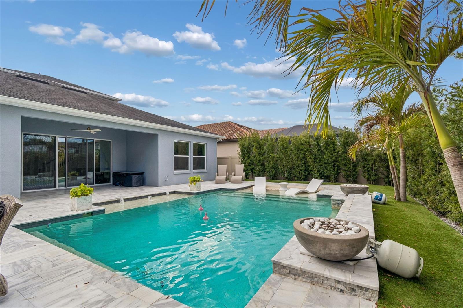 Image 26 of 38 For 18316 Leafmore Street