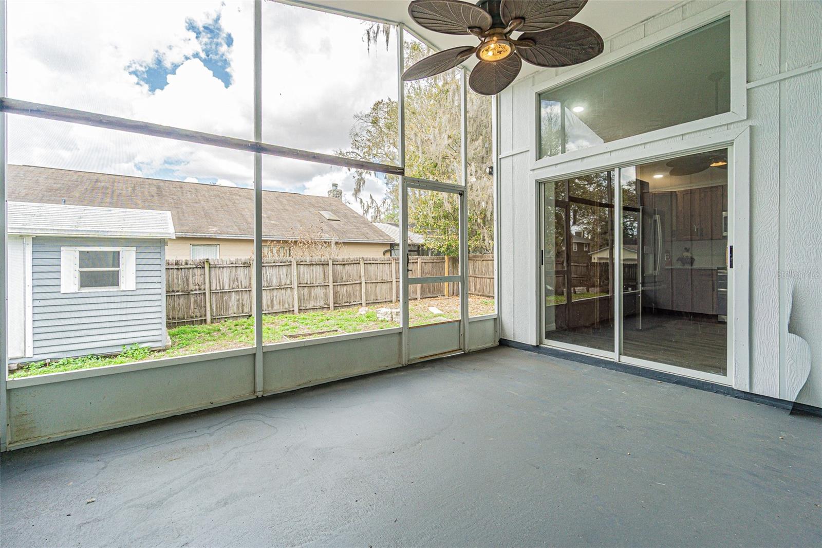 Image 23 of 30 For 301 Sugar Creek Drive