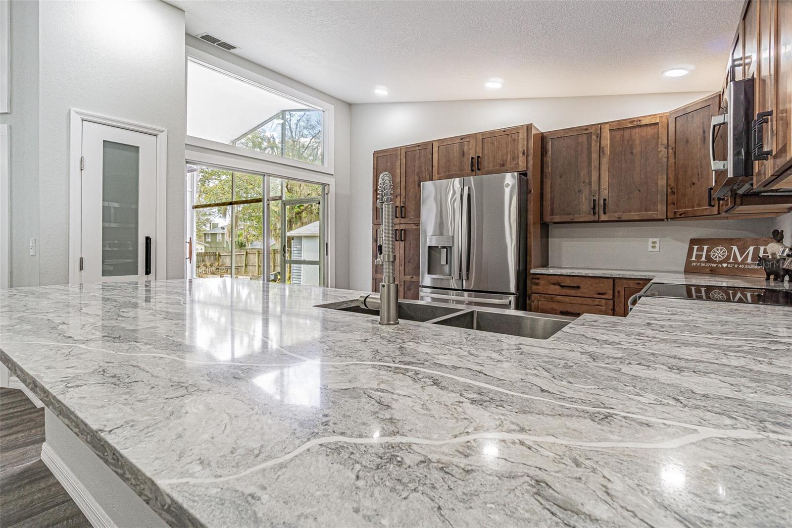 Image 7 of 30 For 301 Sugar Creek Drive