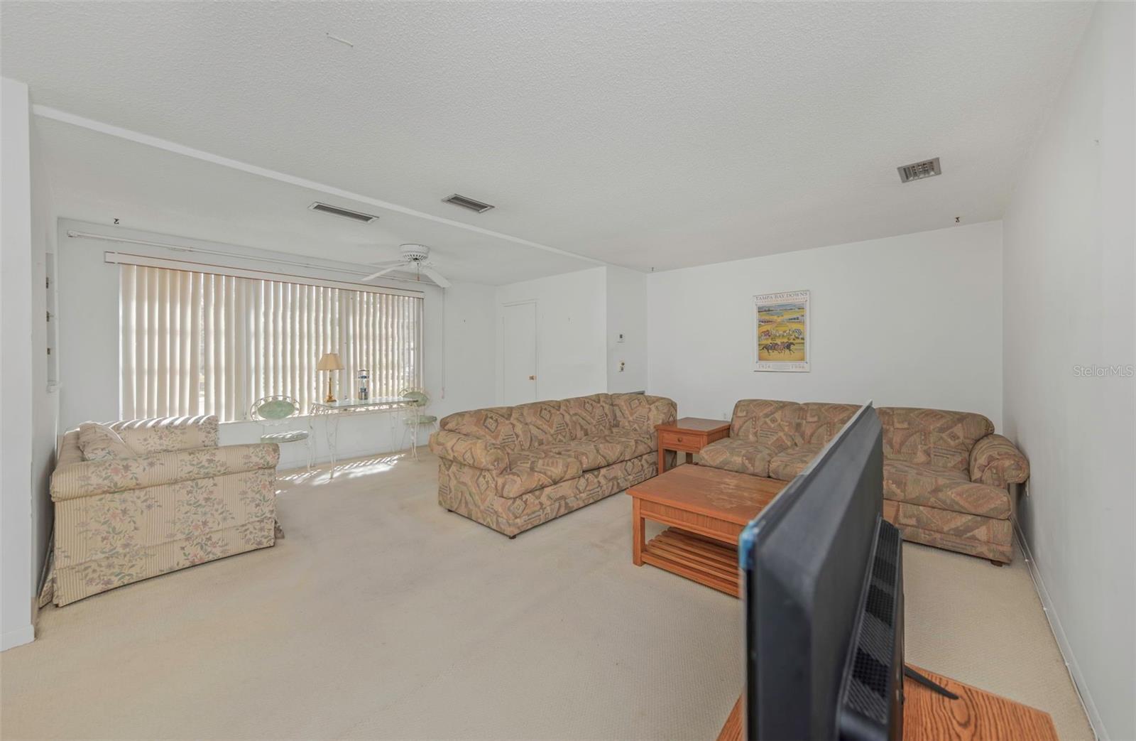 Image 10 of 39 For 5750 80th Street N B-206