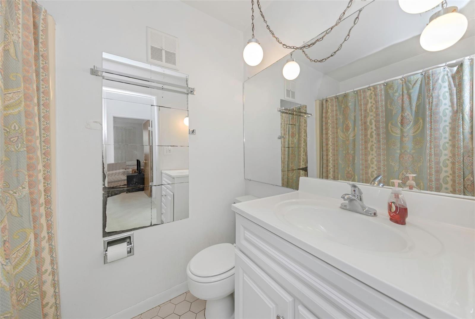 Image 26 of 39 For 5750 80th Street N B-206