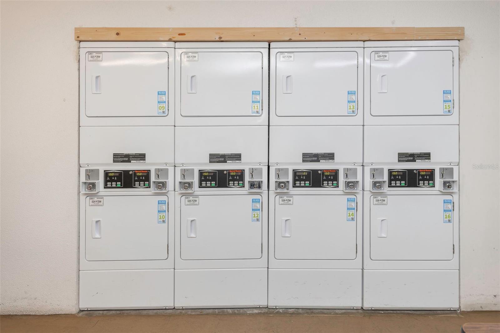 Image 37 of 39 For 5750 80th Street N B-206