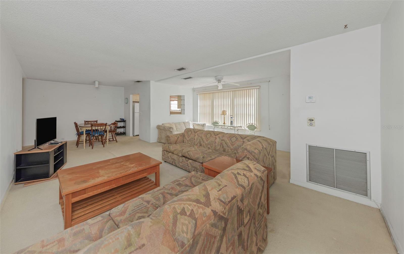 Image 9 of 39 For 5750 80th Street N B-206