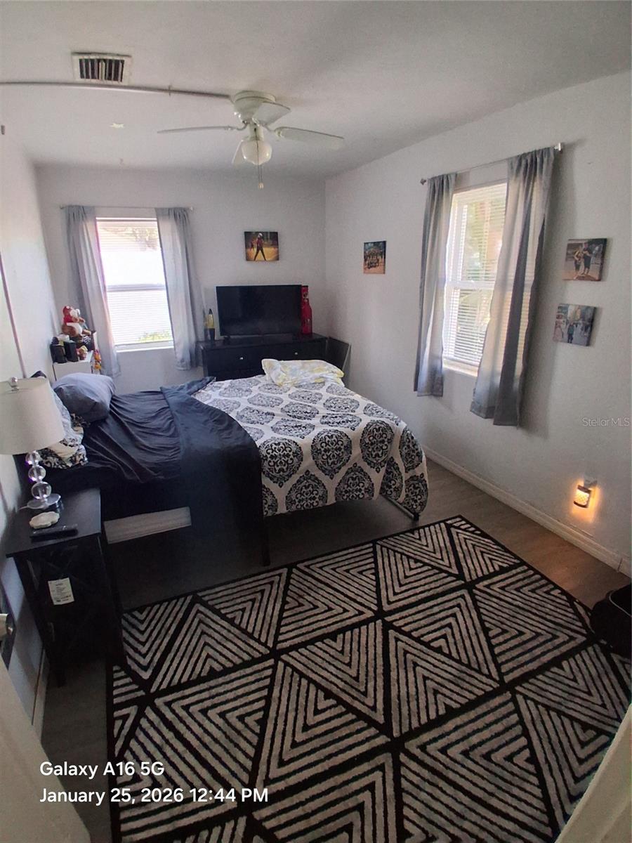 Image 9 of 15 For 1061 Nokomis Street