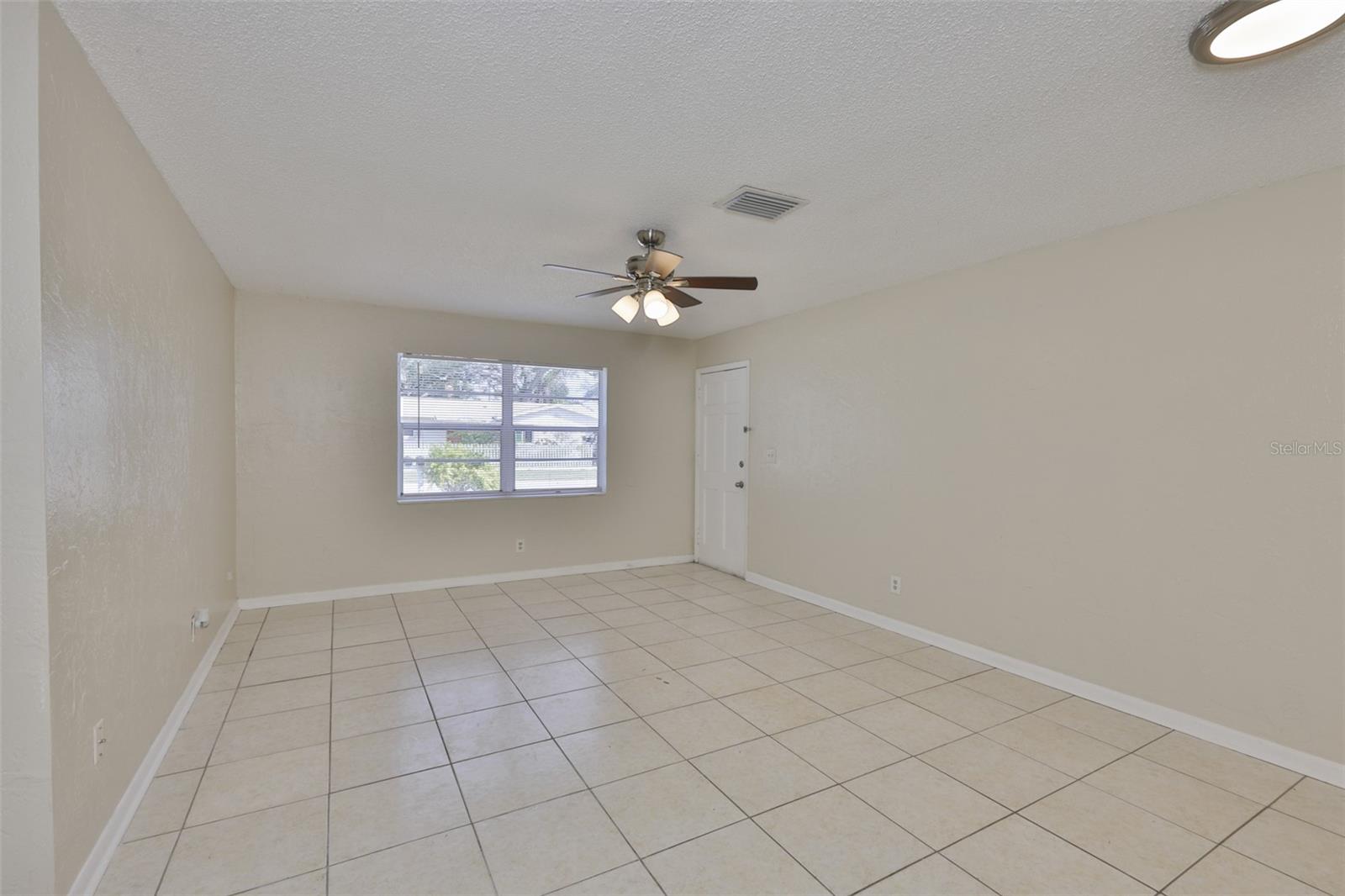 Image 21 of 32 For 1283 Palm Street B