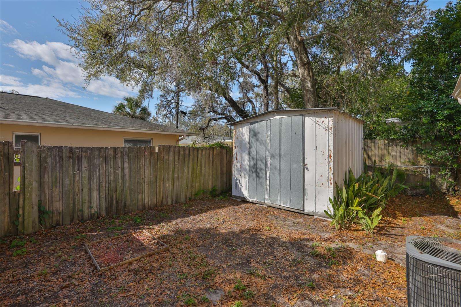 Image 24 of 32 For 1283 Palm Street B